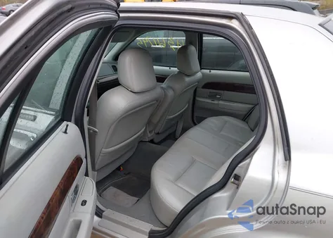 2005 Mercury Grand Marquis Ls/Lse from USA, damaged, VIN 2MEFM75W65X633145